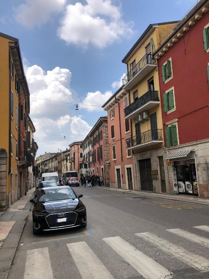 La Casa In Via Venti Apartment Verona Exterior photo